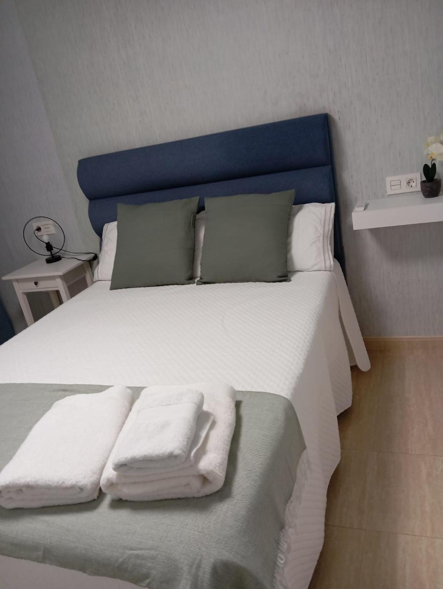 Apartamento Leyaros Roquetas de Mar Dış mekan fotoğraf